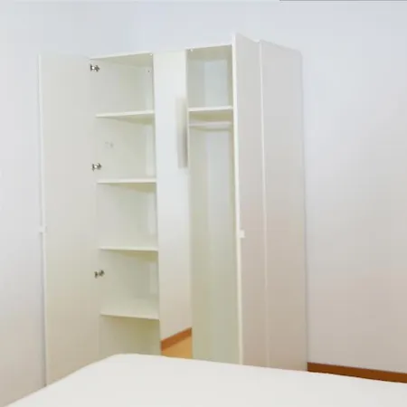 ゲストハウス Marbarcelona Berlin バルセロナ
