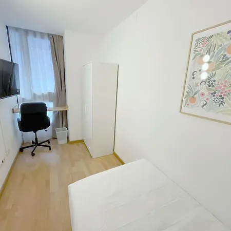 Marbarcelona Suites Berlin *